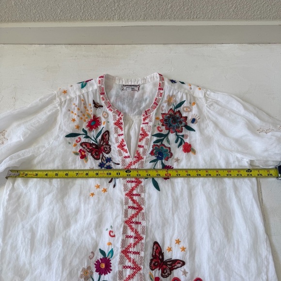 Johnny Was Olinda Floral Butterfly Embroidered Puff Sleeve Top Size L - Picture 8 of 9